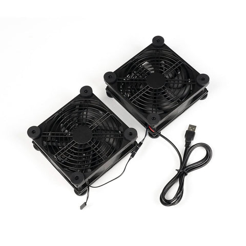 Ventilatorul USB Fosi Audio, cu panoul frontal, comenzile și carcasa vizibile