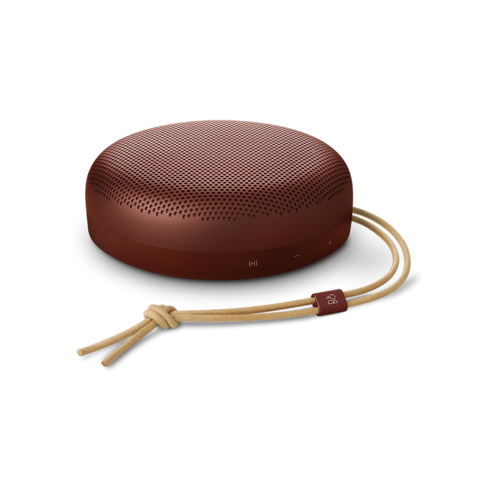 Beosound A1 3rd Gen în finisaj Rustic Red