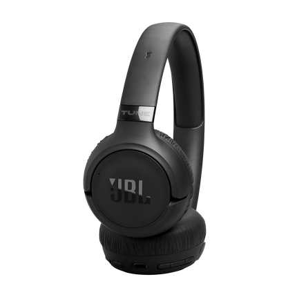 Слушалки JBL Tune 680NC, черни, детайл на чашката и лентата за глава