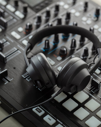 AIAIAI TMA-2 DJ XE
