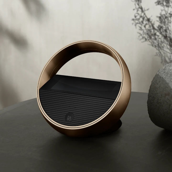 Beoremote Halo Table — imagine de ambianță.
