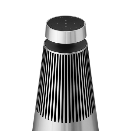Beosound 2 Aluminium, detaliu al lentilei acustice și al suprafeței tactile