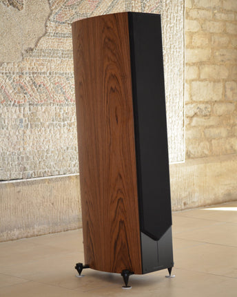 Говорители Acoustic Energy Corinium
