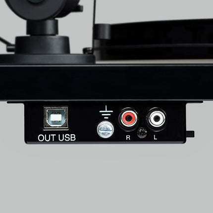 Pro-Ject Essential III RecordMaster (OM 10)