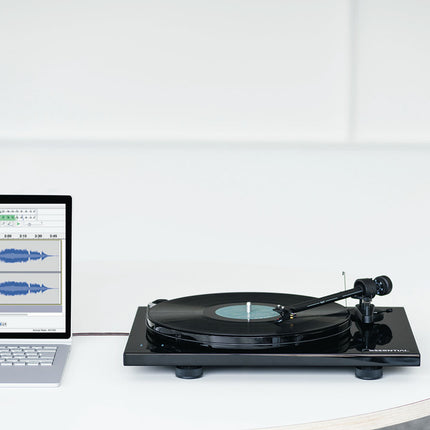 Pro-Ject Essential III RecordMaster (OM 10)
