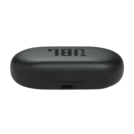 True Wireless слушалки с отворен дизайн JBL Soundgear Sense, черен цвят, гърбът на калъфа с USB-C порта