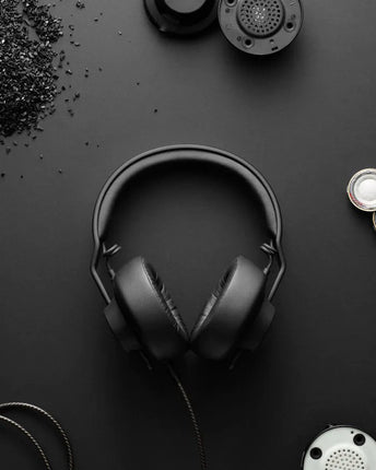 AIAIAI TMA-2 Studio