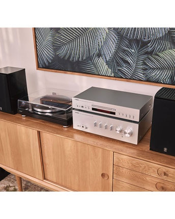 Yamaha TT-S 303