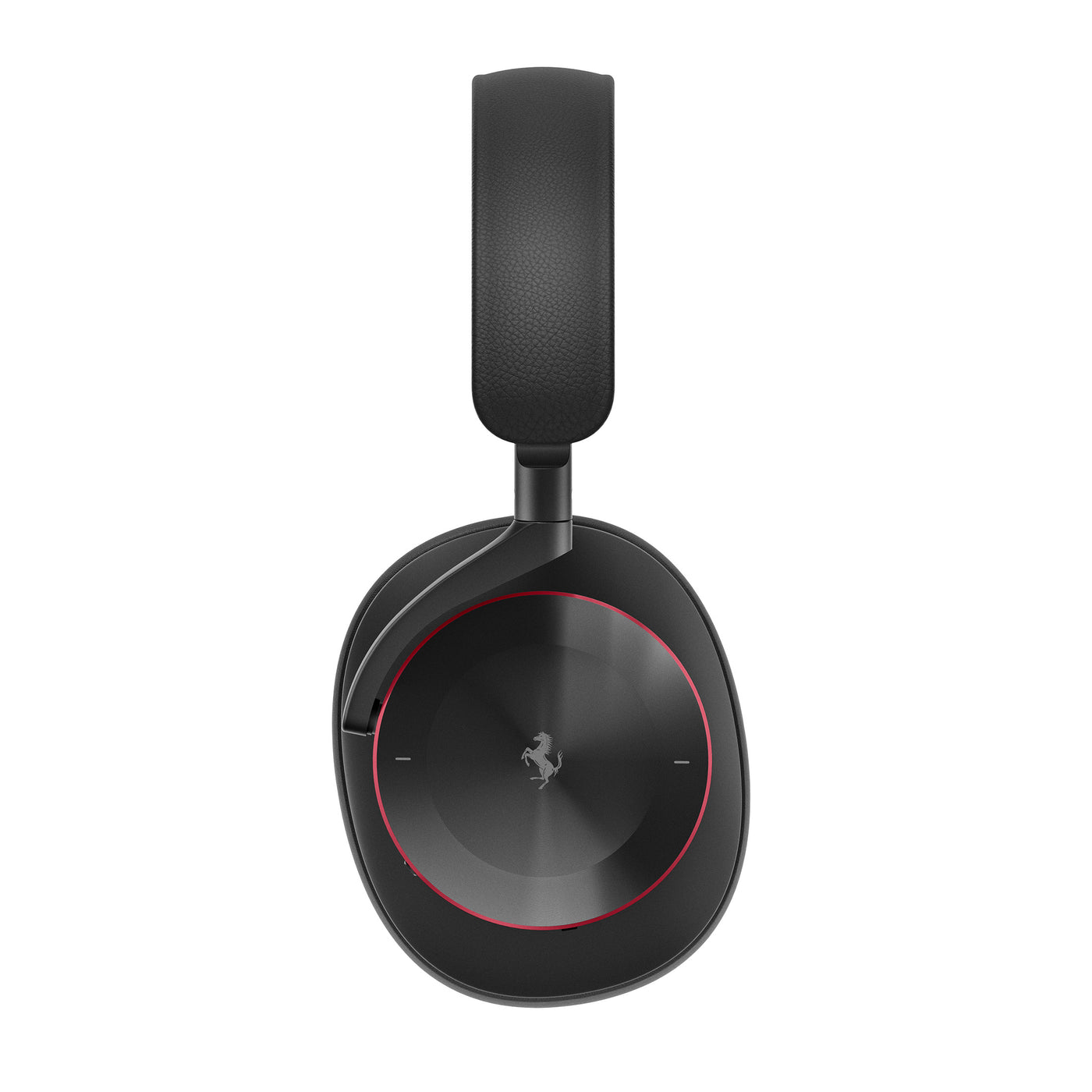 Beoplay H95 Ferrari Edition — imagine de ambianță.
