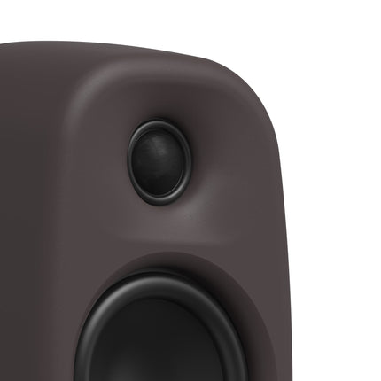 Kanto Audio UKI powered speakers Pumice, detail of the tweeter and woofer