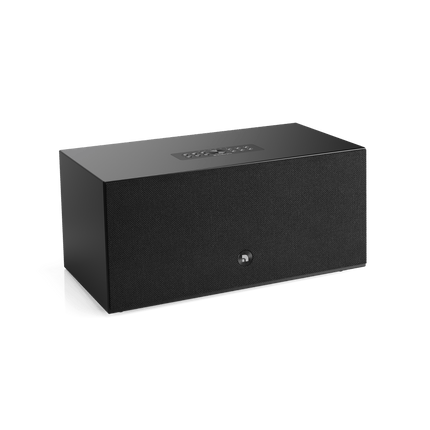 Audio Pro C20 W neagră, din unghi, cu masca textilă