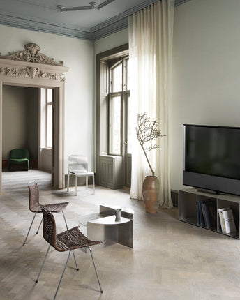 Bang & Olufsen Beovision Contour 48"