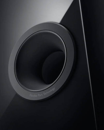 KEF R11 Meta