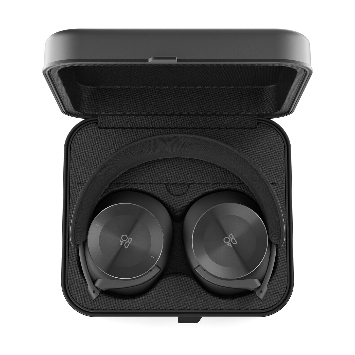 Beoplay H95 — imagine de ambianță.