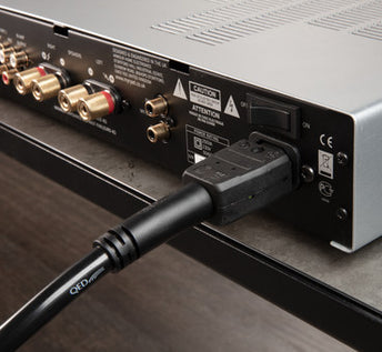QED XT5 power cable